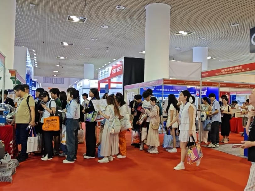 1752135321616852.jpg 12.jpg